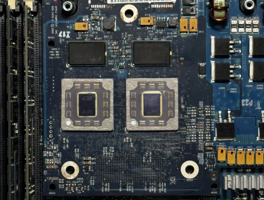 PowerMac G4 dual CPUs