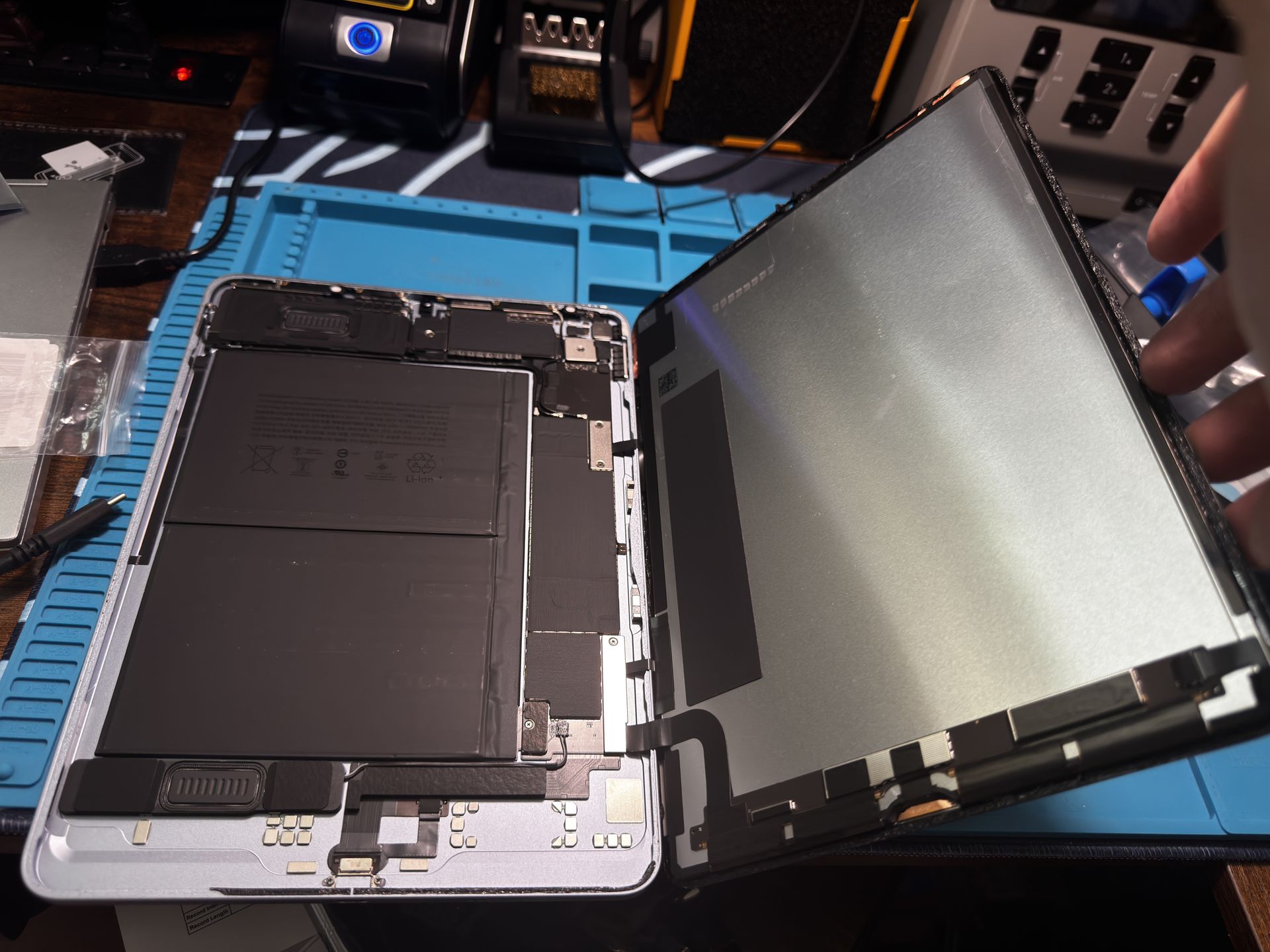 iPad screen removed
